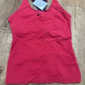 Nike Woman’s Activewear Tank Large